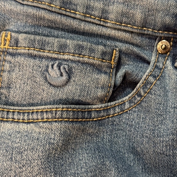 Gloria Vanderbilt Amanda Light Wash Women’s 22W Stretch Denim Jeans - Picture 7 of 9